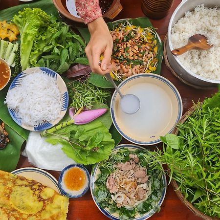 Innerzen Riverside Homestay Ben Tre - Japanese Style Экстерьер фото
