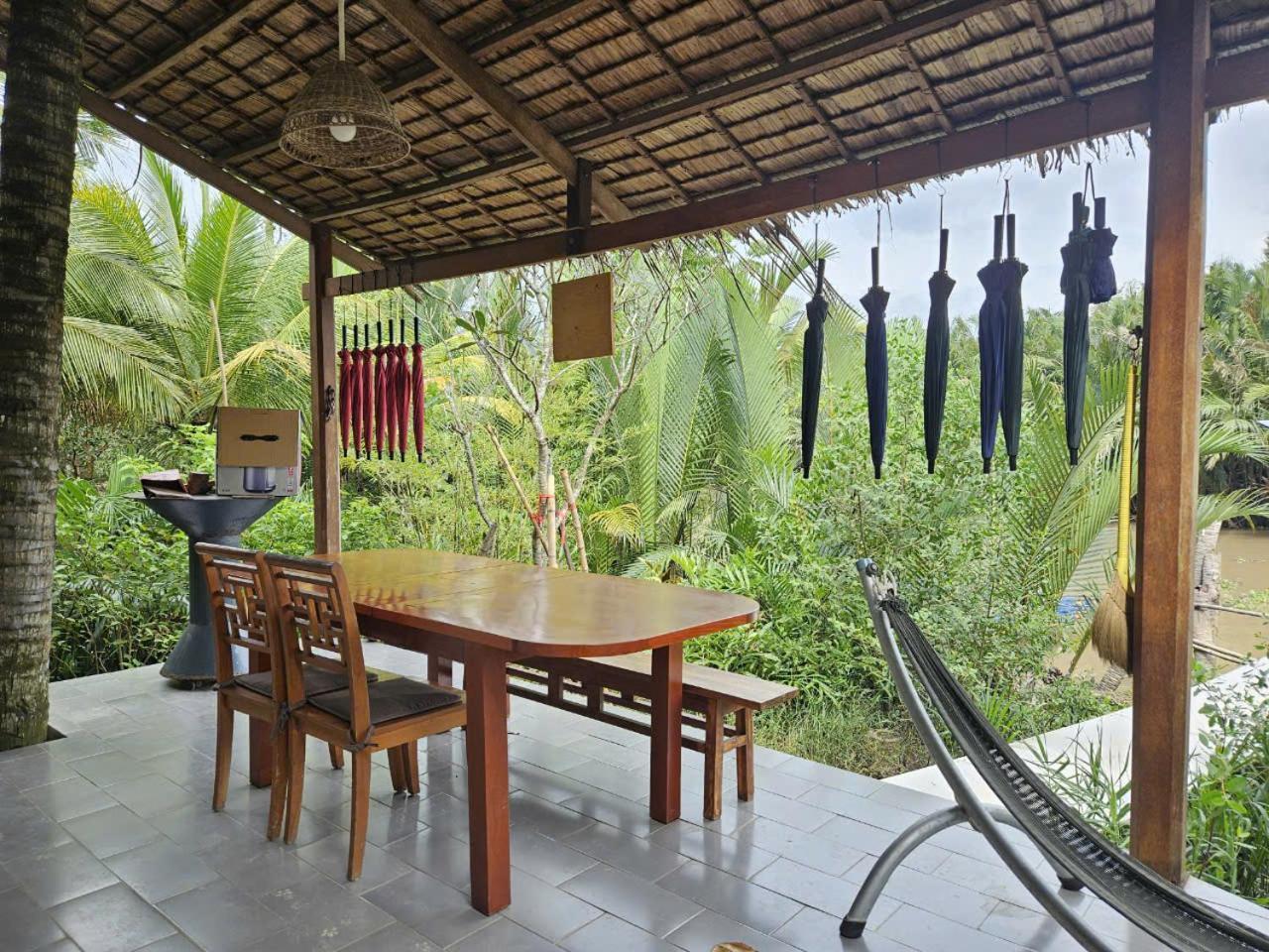 Innerzen Riverside Homestay Ben Tre - Japanese Style Экстерьер фото