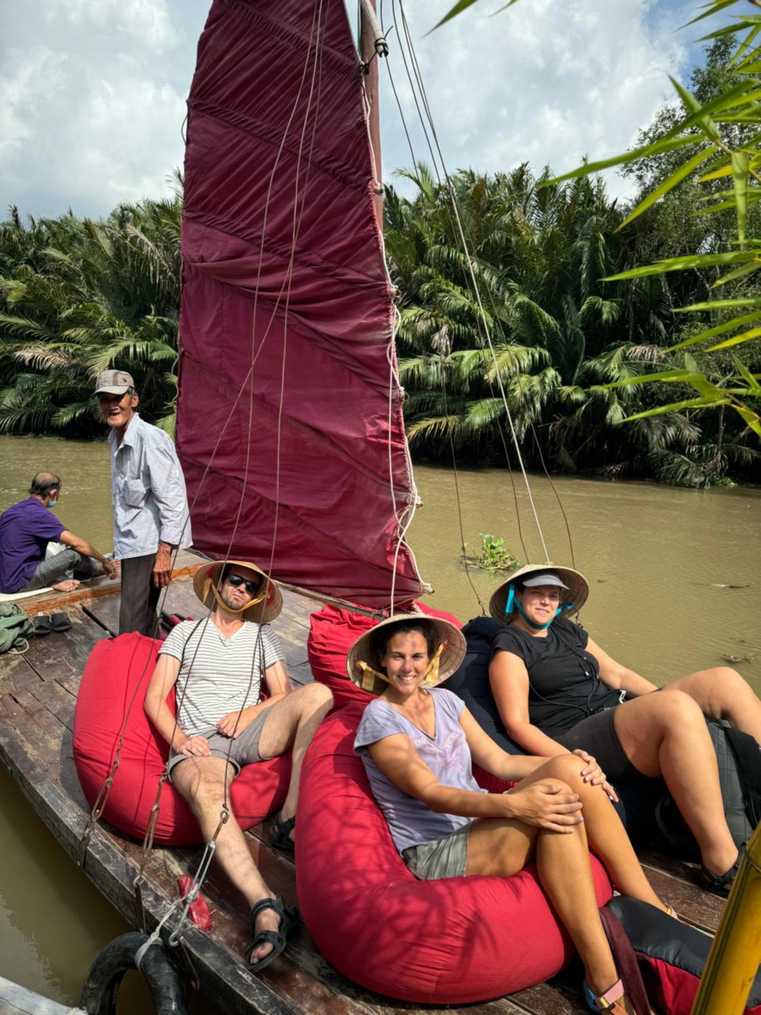 Innerzen Riverside Homestay Ben Tre - Japanese Style Экстерьер фото